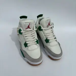 Nike Jordan Retro 4