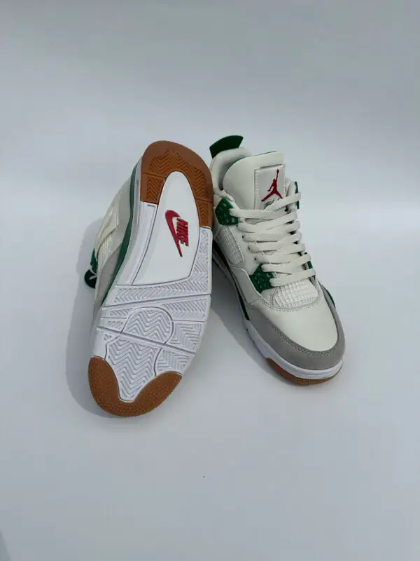Nike Jordan Retro 4 - Image 3