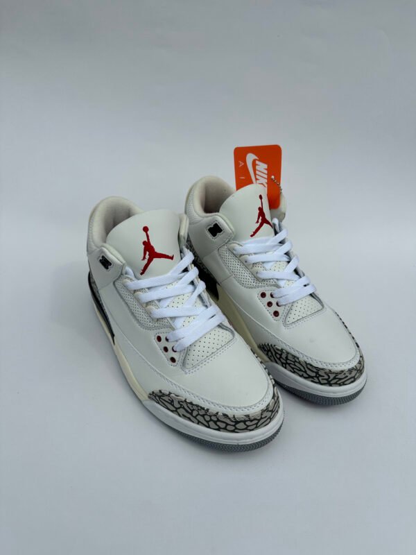Nike Jordan Retro 3 - Image 2