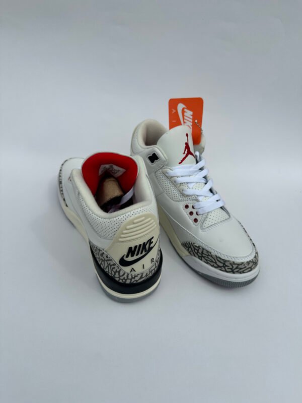 Nike Jordan Retro 3 - Image 4