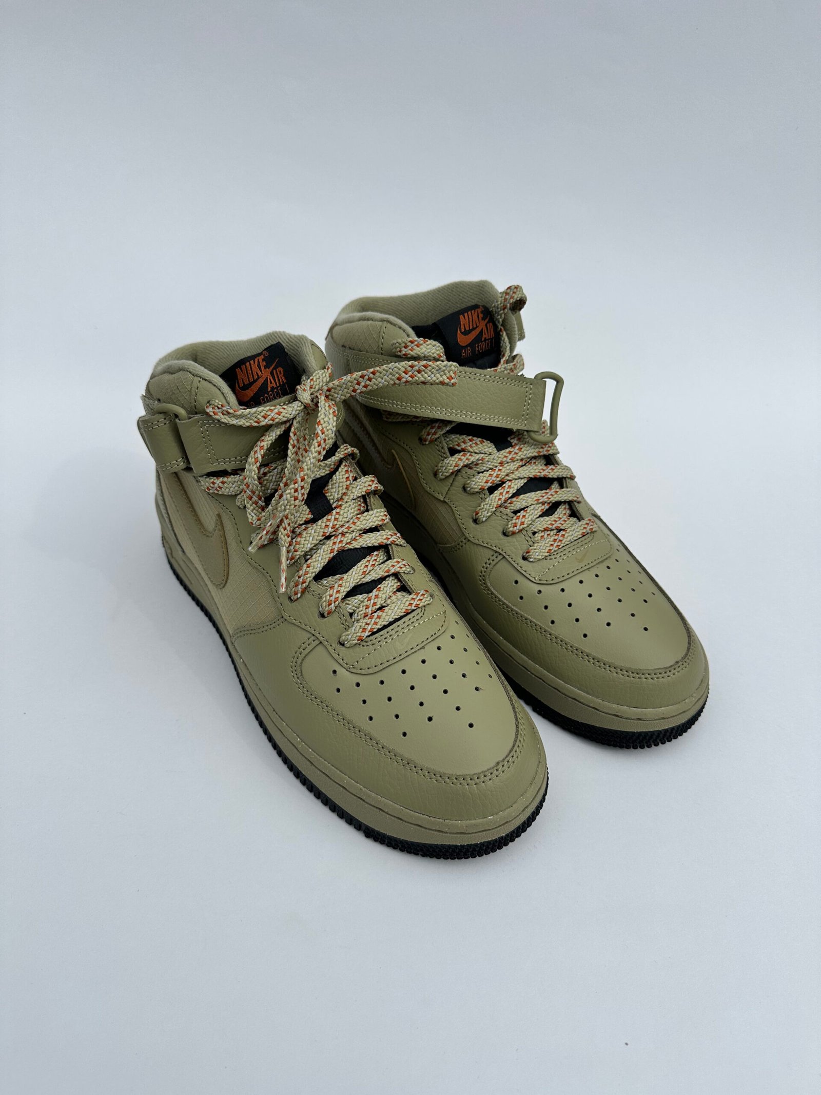 Nike Air Force 1 Mid - Olive Canvas 🔥