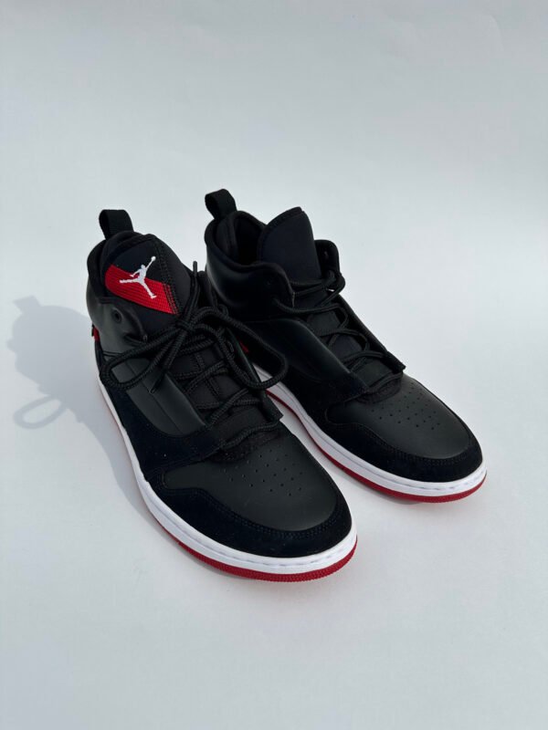 Sneakers Air Jordan Fadeaway "Bred"