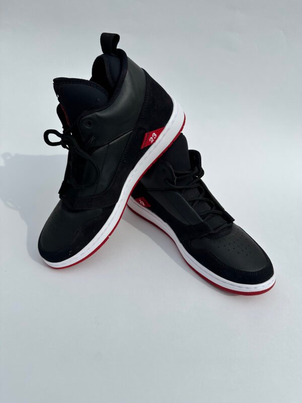 Sneakers Air Jordan Fadeaway "Bred" - Image 2