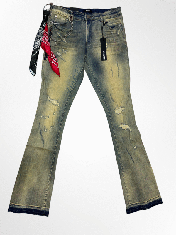 Jeans Acampanados Vintage Distressed - Image 2